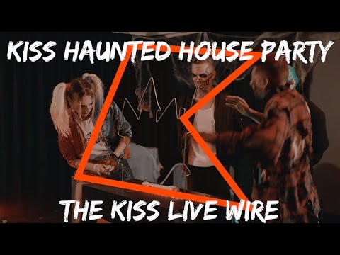 The KISS Live Wire 🎃 | KISS Haunted House Party