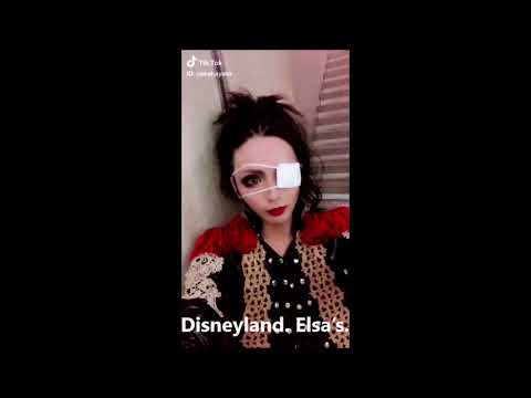 Ayato (DatuRΛ) and Disneyland  (English subtitles)