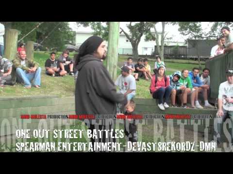 Mike Pipes vs Devast8r