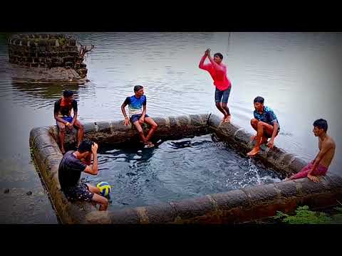 Ghosale Village View || गावाकडच्या विहिरीतील पोहायची मज़्ज़ा