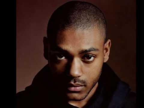 Tinchy Stryder ft Wiley & Kano - Stryderman (Remix)