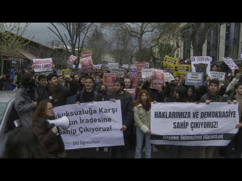 Student-led protesters march against arrest of Istanbul Mayor | AFP