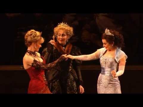 Book writer and lyricist Robert L. Freedman talks about leading ladies Phoebe and Sibella in A Gentleman's Guide to Love and Murder.
