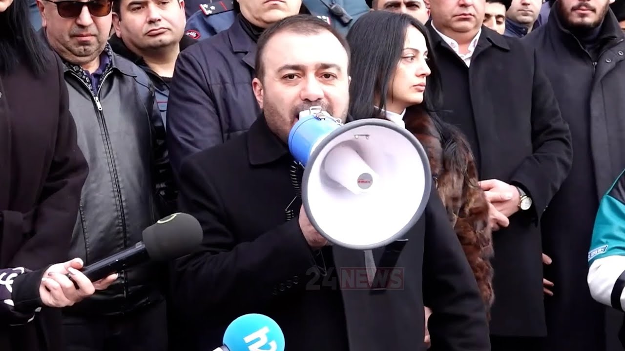 Անհրաժեշտ է, որ տեղի ունենա բոյկոտ, նիստը տապալվի,որ երևանցու բեռը հունվարի 1-ից չծանրանա