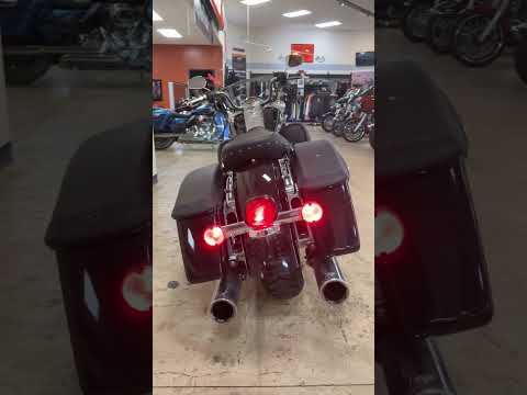 FLHR 2015 Road King® Classic