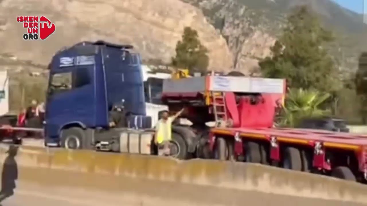 İskenderun Limanı Girişinde Trafik Çilesi…