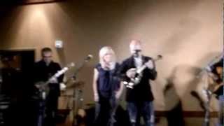 Chapmans with Rhonda Vincent singing Love&#39;s Gonna Live Here