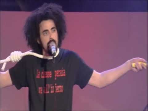 Videoclip de Eroe (Live) — Caparezza