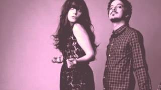 SHE AND HIM - SWEET DARLIN&#39;