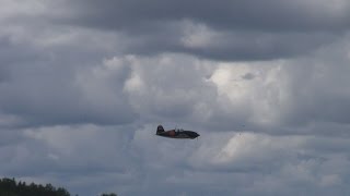preview picture of video 'Nakajima Ki-84 and P-47 Thunderbolt @ Arboga scale meeting - 20140719'