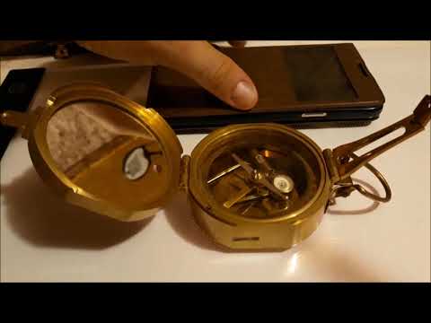 Navigazione stimata - Magnetismo terrestre - Bussola portatile vintage - orientamento e rilevamenti