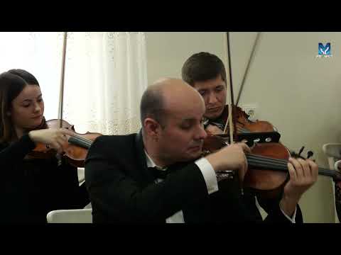 Un Împărat ni S-a născut | Muzica ProiectM