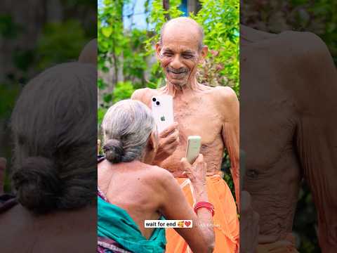 Jio Phone vs iphone🙂😘 #shorts #ytshorts