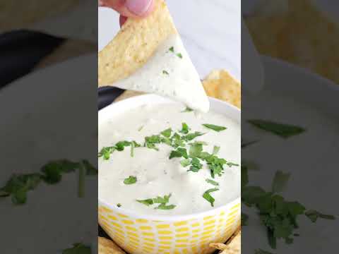 Copycat Chuys Creamy Jalapeno Sauce