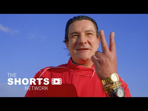 An ex-car racer must stop his daughter from going down the wrong path. | Short Film "Mr The Fastest"