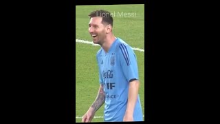 Download lagu Lionel Messi sesi Latihan pemanasan di Qatar bersama Tim Argentina mp3