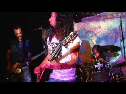 BUDDHA SENTENZA - Yellipse- live 2011