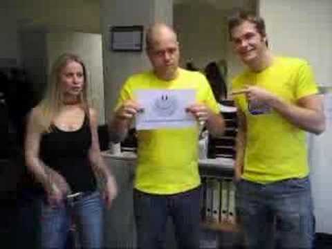 Die mit dem roten Halsband