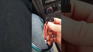 Chevrolet HHR Aftermarket radio install and review on scosche