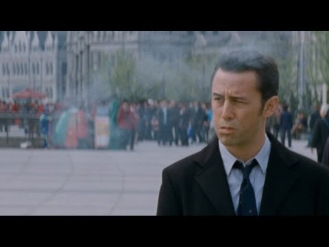 迴路殺手 (LOOPER Trailer | Festival 2012)