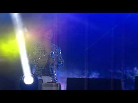 130119 DKFC - Two Moons 1 (layhan)