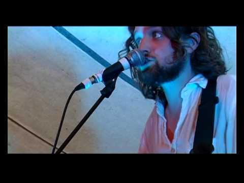 Will Varley - Monkey On A Rock - Lounge On The Farm 2011