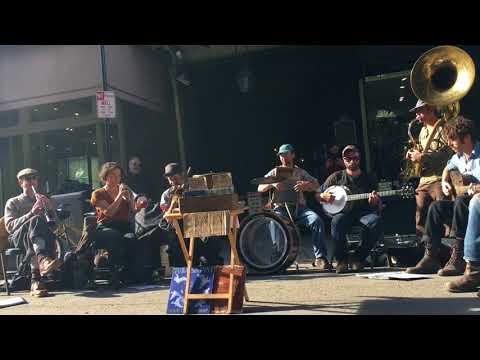 Tuba Skinny - Echo in the Dark