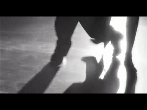 Pablo Veron  and  Sally Potter  are  dancing  to  the  tango  "  La Yumba  "