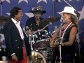 Willie Nelson & Julio Iglesias - To All the Girls I've ...