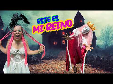 I MET THE CHUKY BARBIE QUEEN 😱👑