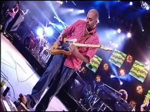 "Rome wasn't built In a day" - Morcheeba Feat. Amanda Zamolo - Festival des Vieilles Charrues