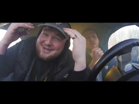LUGATTI & 9INE - LITERWEISE SCHNAPS X FORD KA (7Leute Hotbox) prod. TRAYA (Official Splitvideo)