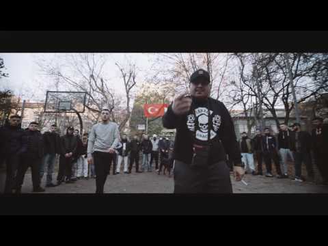 Cescapone feat. Zekko - Benzzeichen