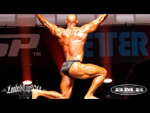 Insane shape and good Posing - Sandy Jobs