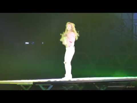140815 Girls' Generation (SNSD) Hyoyeon's dance performance @ SMTOWN Concert