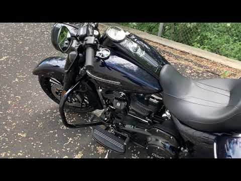 HARLEY-DAVIDSON FLHRXS Road King Special 114 ABS-video-15