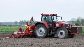 preview picture of video 'Luc Willems - Case IH cvx 170 & Kongskilde Becker Aeromat - mais zaaien'