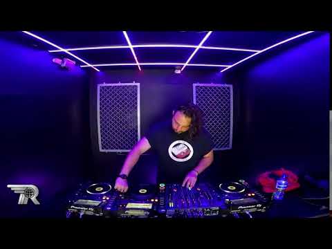 ROSSTREAM 49 / NO INTELLECTUAL PROPERTY / 02 DE OCTUBRE