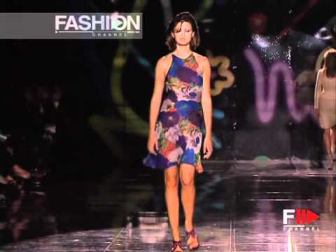 "Versace" Spring Summer 2002 Milan 2 of 4 pret a porter women by Fashion Channel