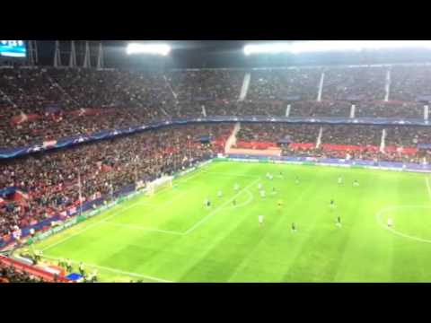 Celebración afición Sevilla FC - Juve