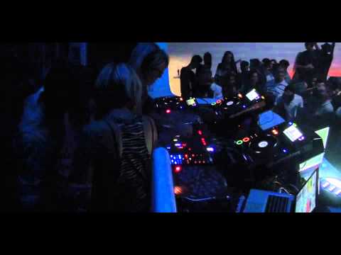 Double Damage pres F A L L I N G O U T w/ RODRIGUEZ JR. LIVE at STUDIO MARTIN [27.09.2013]