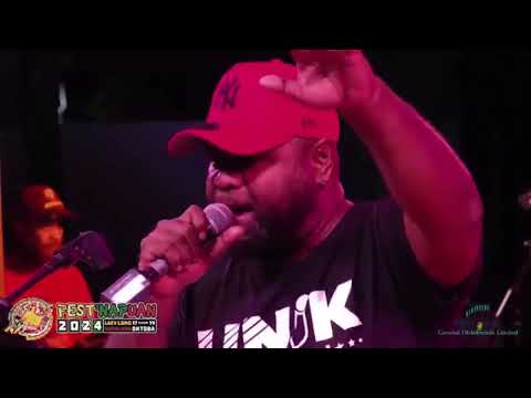 Soul Jay and The U7band - All We Need Is Love (Live Port vila )