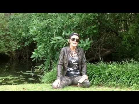 119  10 Signs that Pet Spirits & Animal Souls Send us Afterlife & After death communication