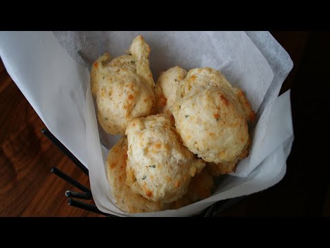 download lagu mp3 mp4 Rosemary Cheese Biscuits, download lagu Rosemary Cheese Biscuits gratis, unduh video klip Rosemary Cheese Biscuits