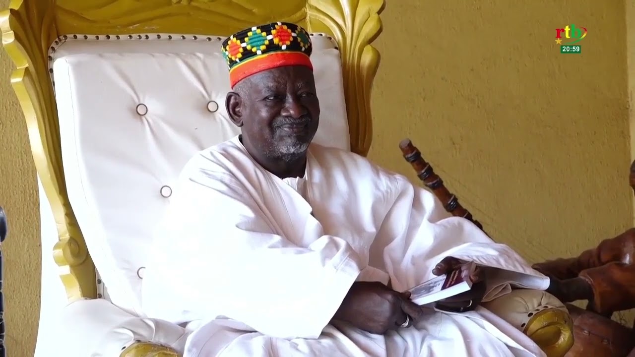 Dédicace du livre « Les Arts Martiaux : clé de l’Education et de l’Eveil Humain »