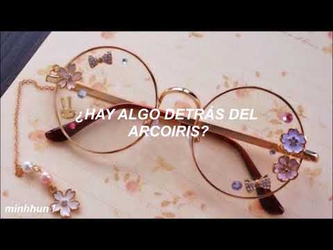 IU - glasses ; español