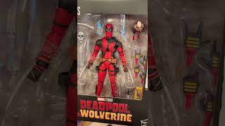 Increible figura de deadpool #devotional #wolverine
