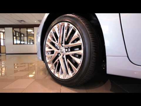 2013 Lexus ES 350 Review