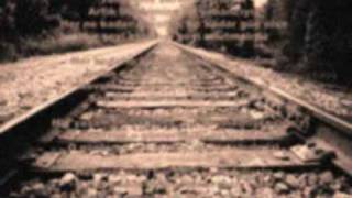 SEZEN AKSU Şimdi Bana Kaybolan Yıllarımı Verseler