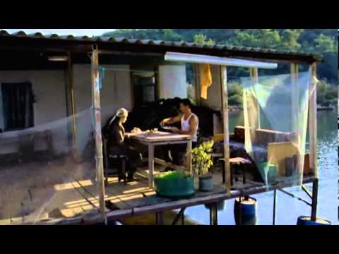 download lagu mp3 mp4 Mutluluk, download lagu Mutluluk gratis, unduh video klip Mutluluk